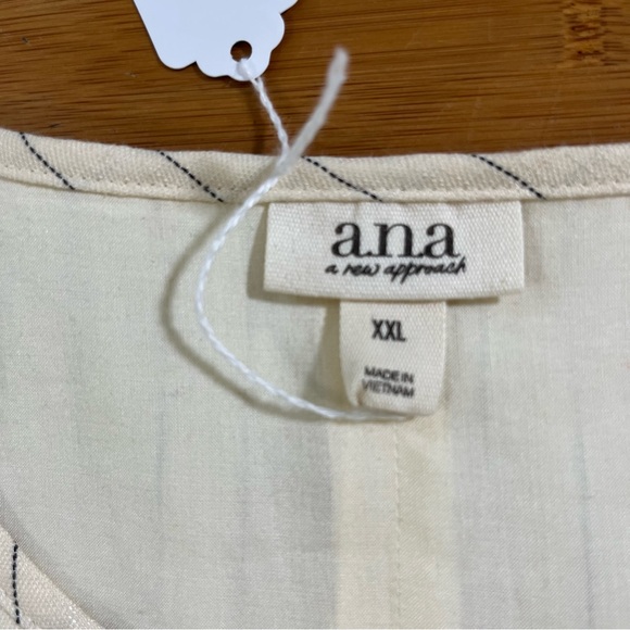 a.n.a Cream Pin Stripe Tie-Front Vest Layering Top NWT Coastal Cowgirl - Picture 3 of 8